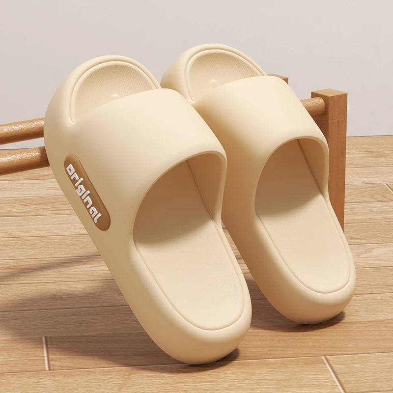 Chinelos de nuvem de fundo grosso moda feminina carta impressão sandálias plataforma mulher 2025 confortável sola macia praia travesseiro slides